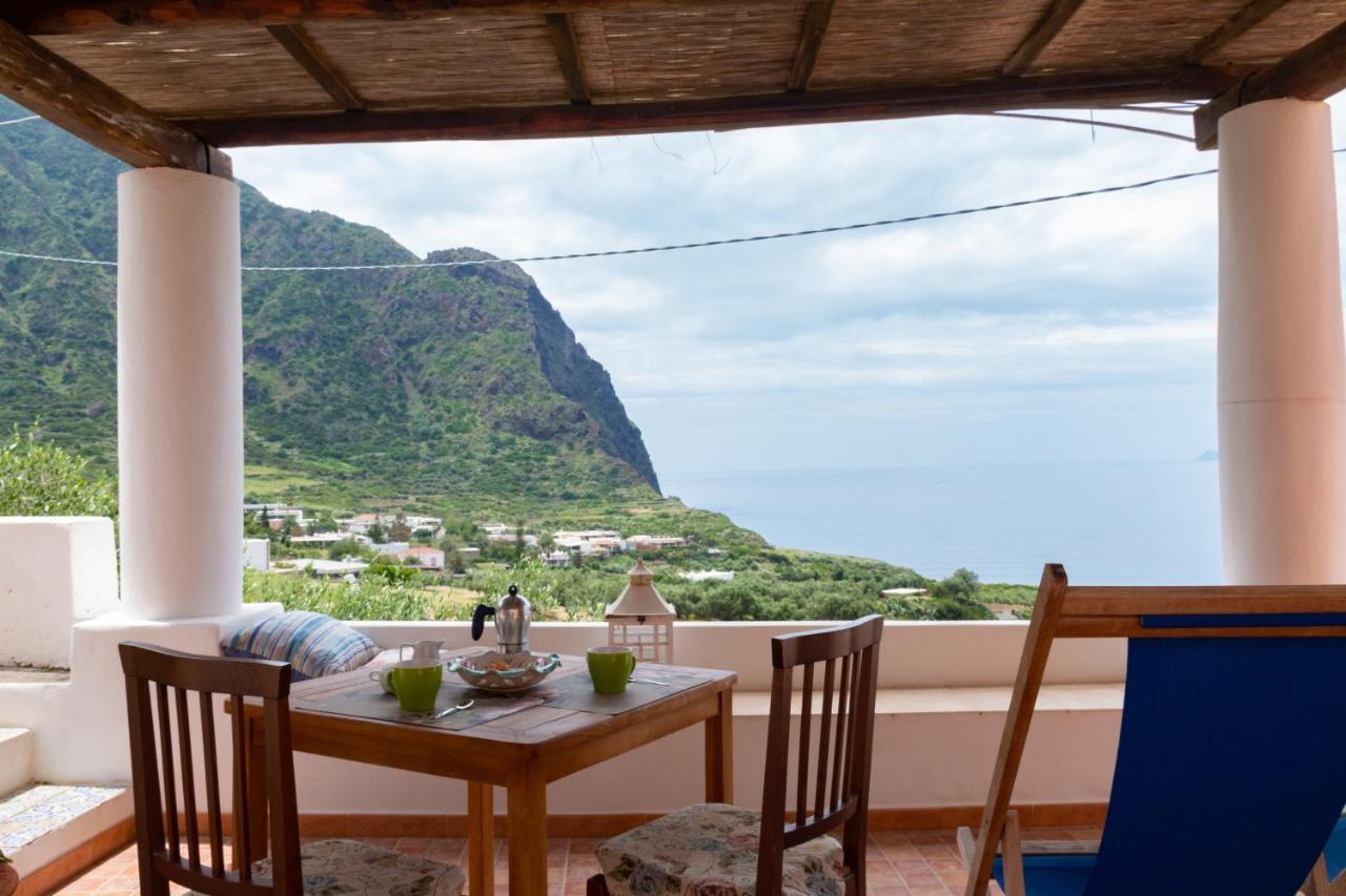 Agriturismo Al Cappero Malfa  Bagian luar foto